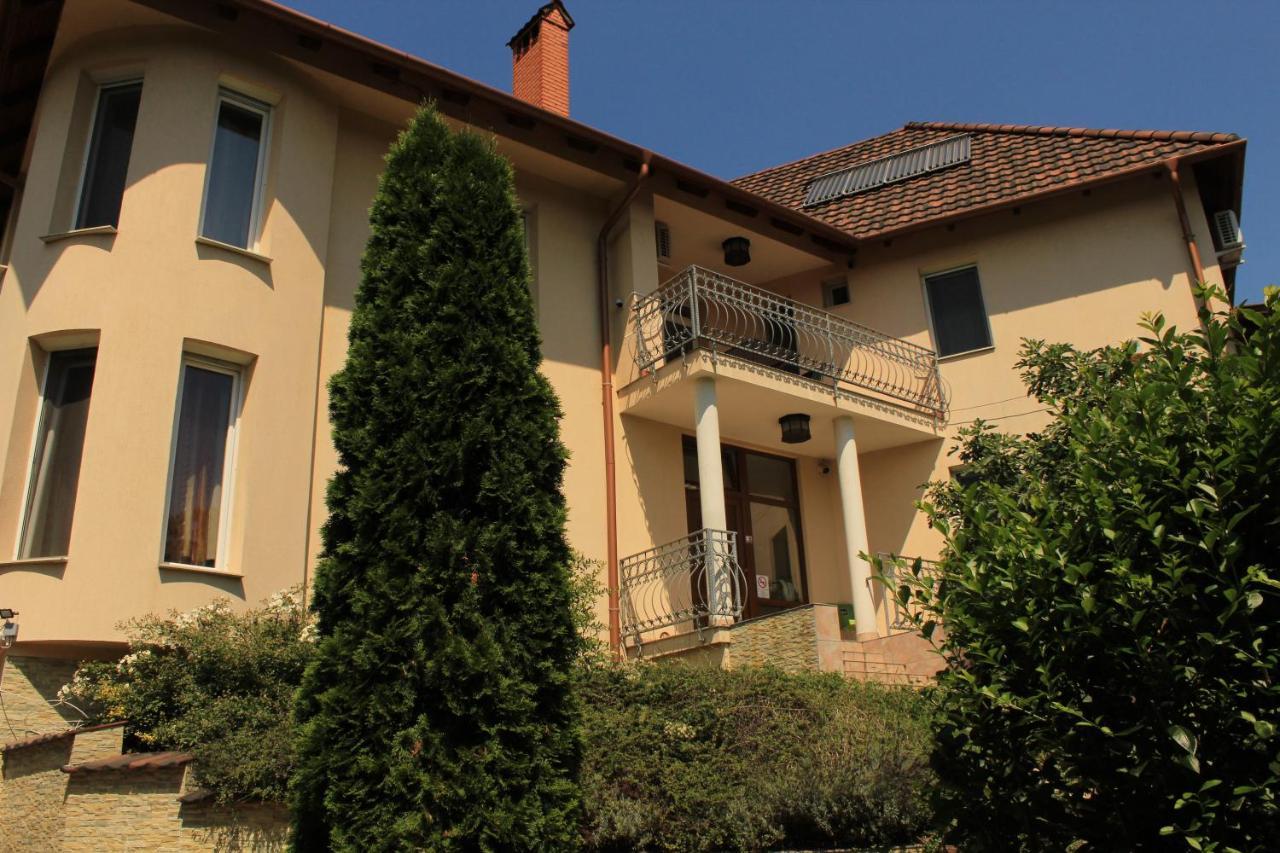 Villamerica Miskolc Exterior photo