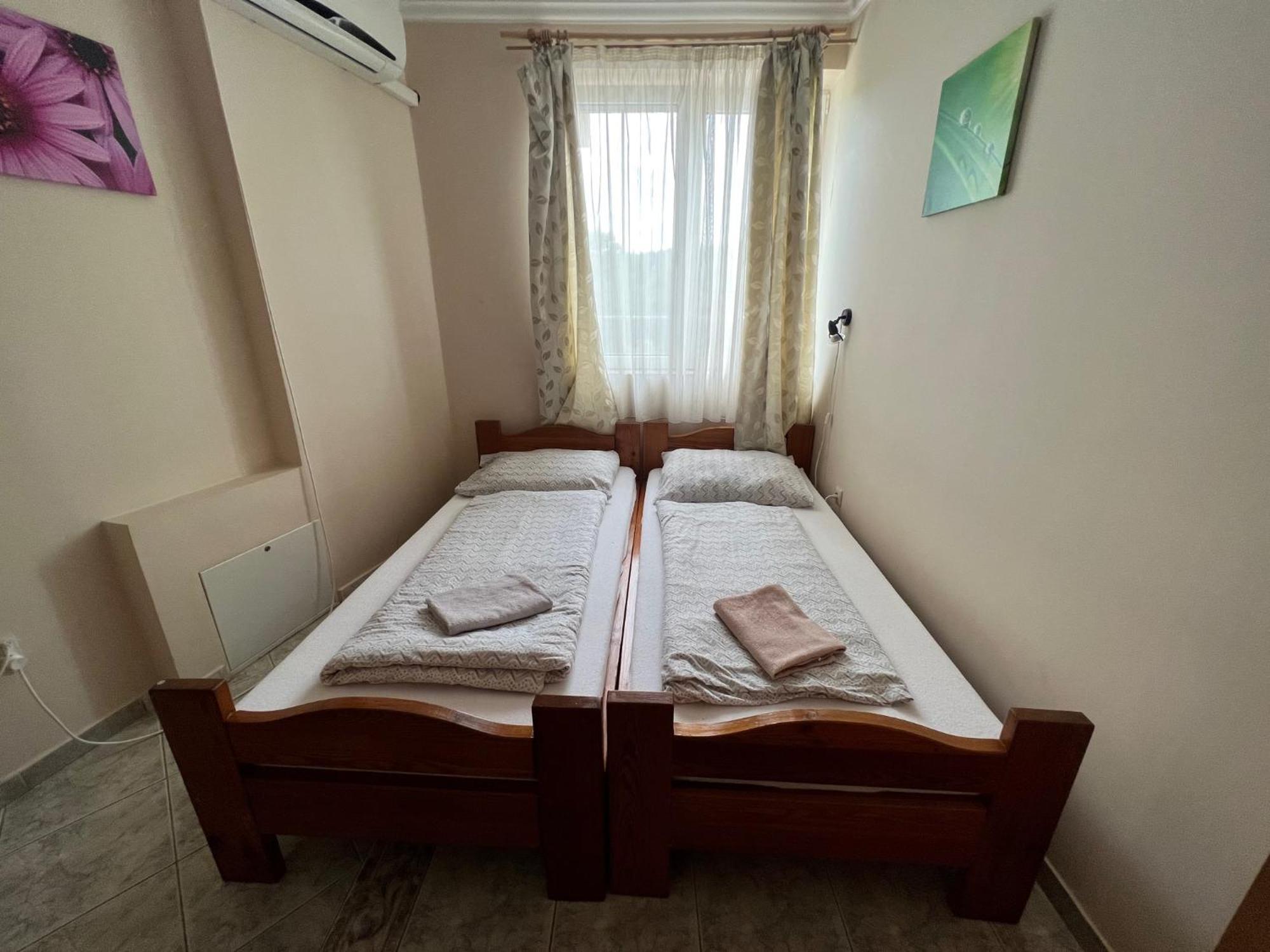 Villamerica Miskolc Room photo